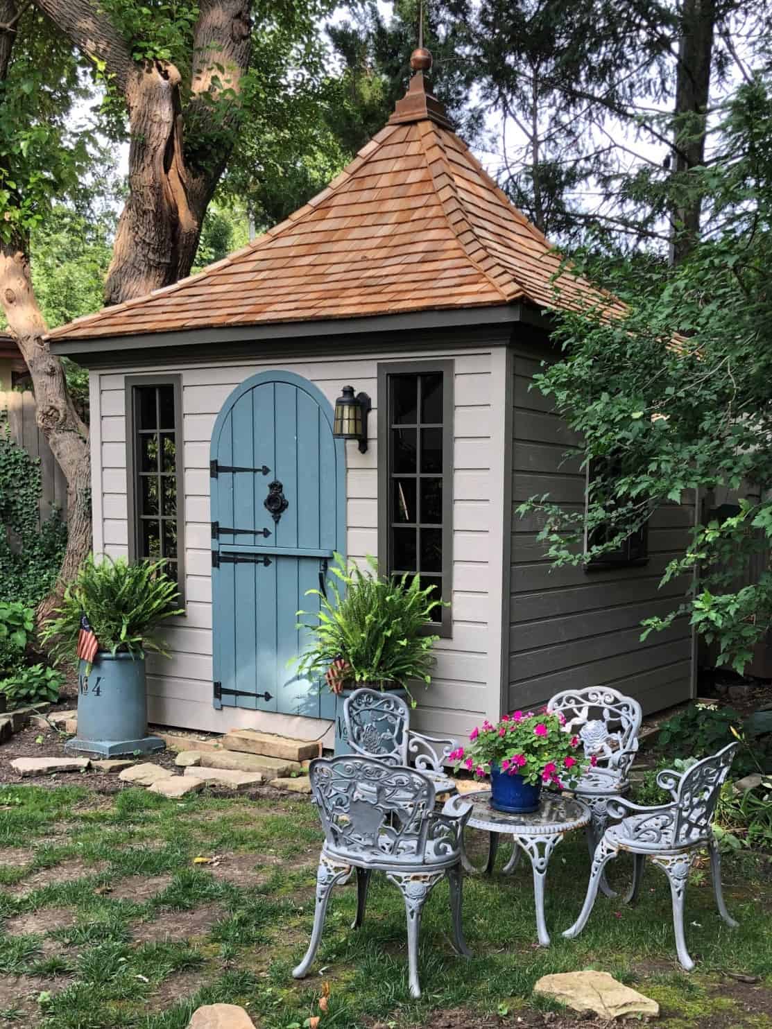 HowTo Choose an Attractive Color Scheme for Your Shed Summerstyle